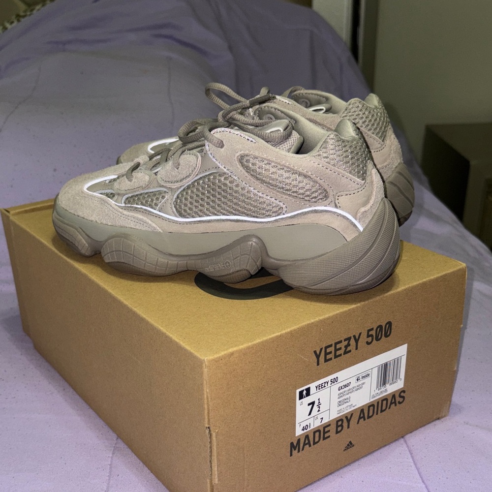 adidas Yeezy 500 “Ash Gray” Sneakers - Picture 2 of 5
